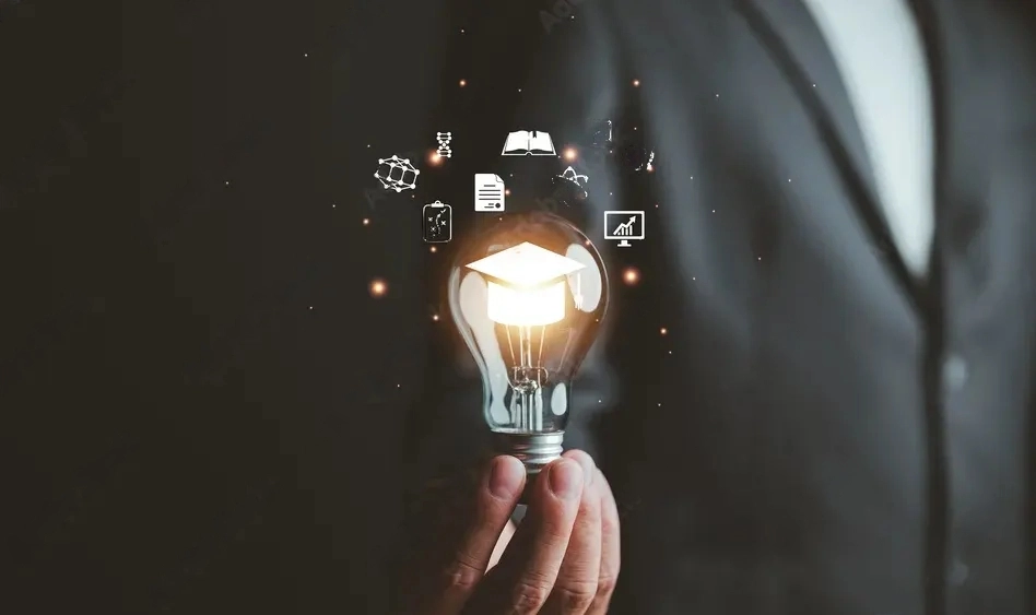 Desarrollo de Smart Contracts para automatizar procesos y transacciones en Blockchain.